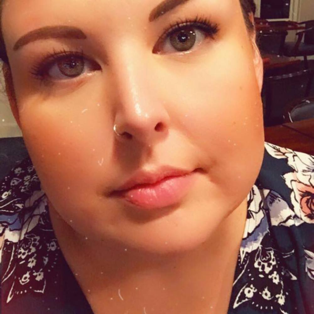 Meet your Posher, Aprille